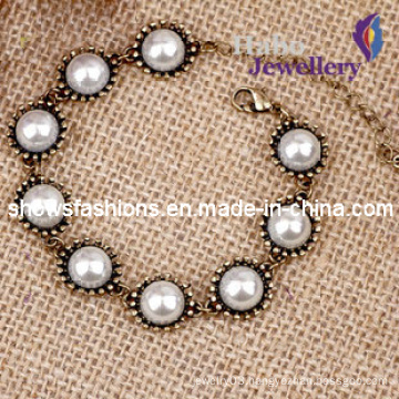 White Half-Pearl Alloy Bracelet (XBL12010)